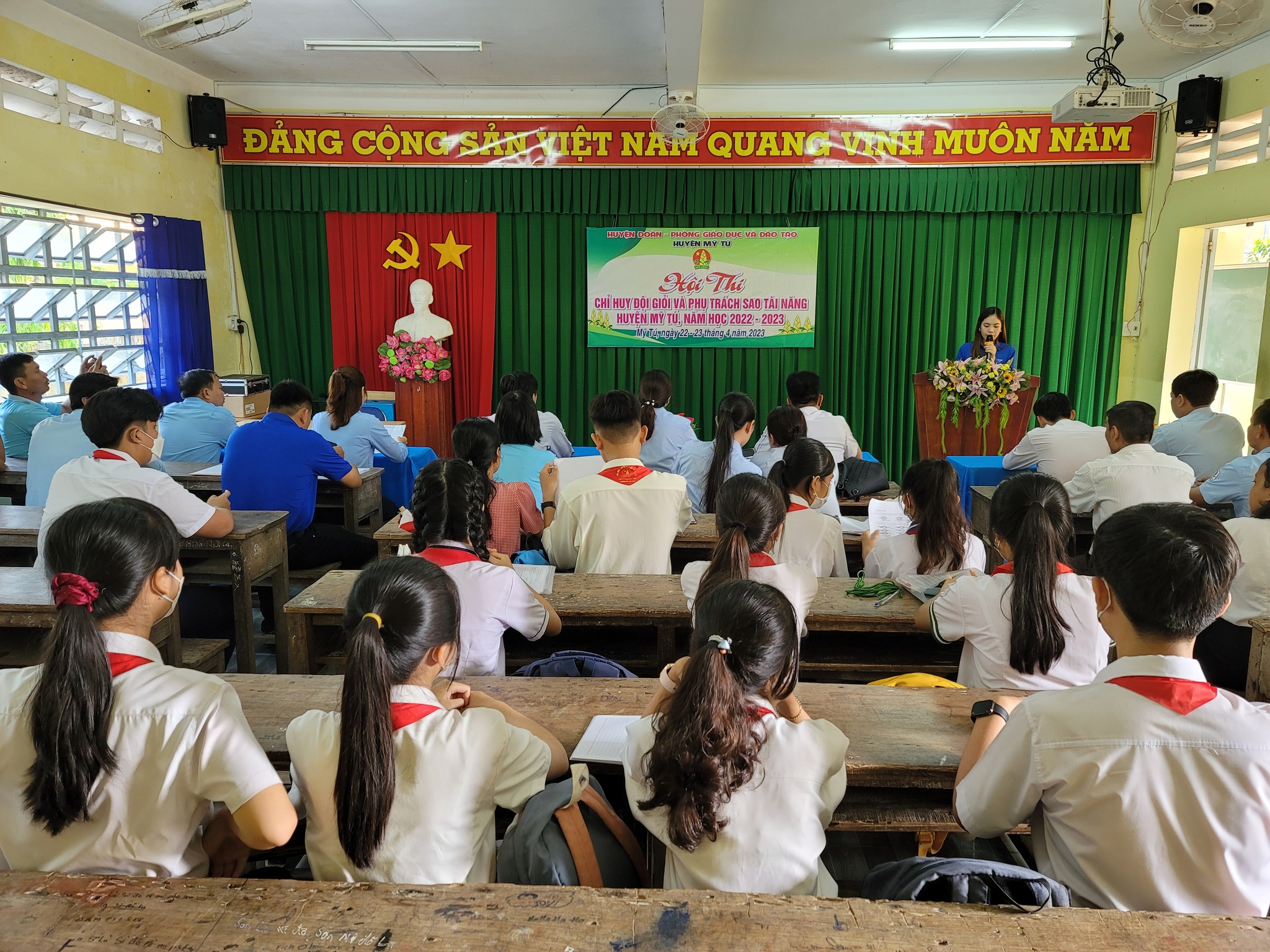 Trường TH Mỹ Hương A tham gia Hội thi Chỉ huy đội giỏi và phụ trách sao tài năng huyện Mỹ Tú năm học 2022-2023.